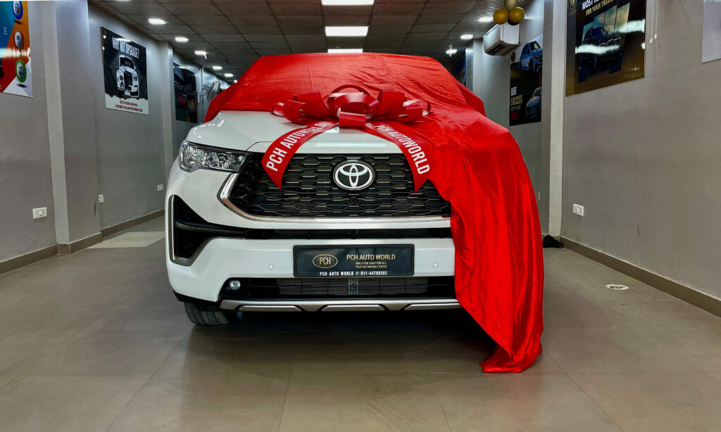 Toyota Innova Hycross ZX Strong Hybrid - PCH Auto World