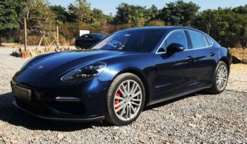 Porsche Panamera Turbo full