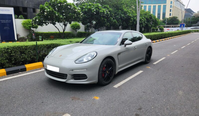 Porsche Panamera V6 Diesel full