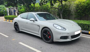 Porsche Panamera V6 Diesel full