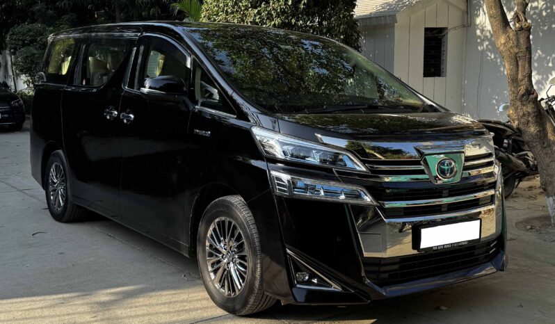 Toyota Vellfire VIP Executive Lounge full