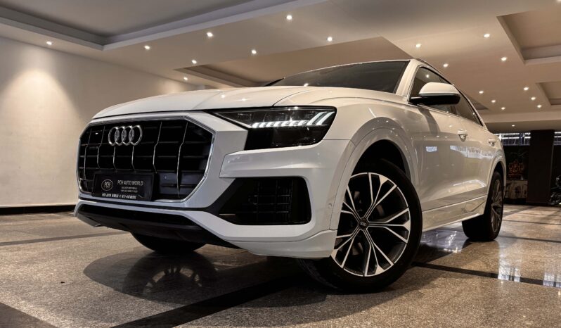 Audi Q8 55 TSFI Quattro Celebration full