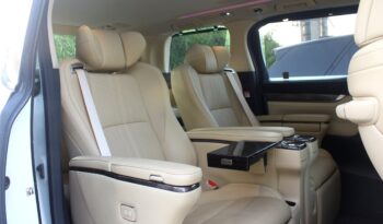 Toyota Vellfire Executive Lounge full