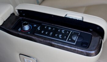 Toyota Vellfire Executive Lounge full