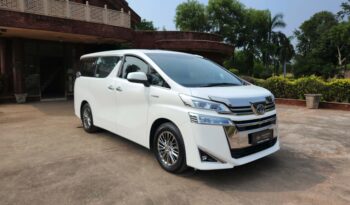 Toyota Vellfire Executive Lounge full