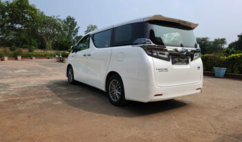 Toyota Vellfire Executive Lounge full