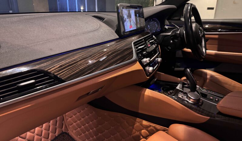 Bmw 630i M-Sport full