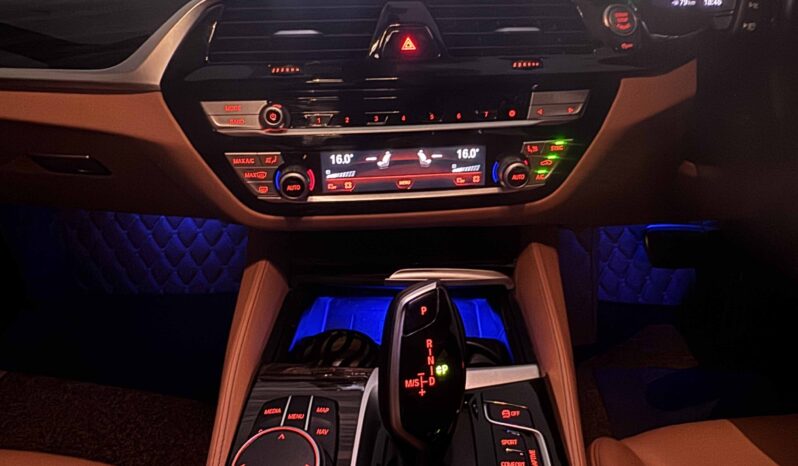 Bmw 630i M-Sport full